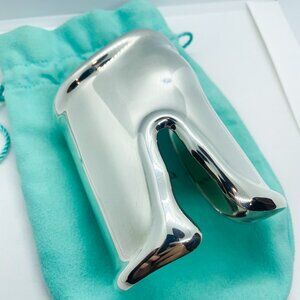 Tiffany & Co Elsa Peretti Large Bone Cuff Silver Right Hand, Medium Wrist